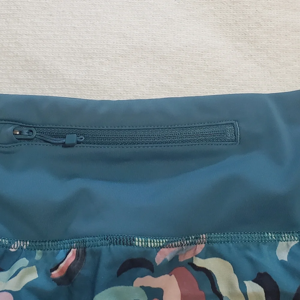Athleta Floral Teal Skort. Secure Waist Zipper In Back. Sz XS Like New - Picture 5 of 8